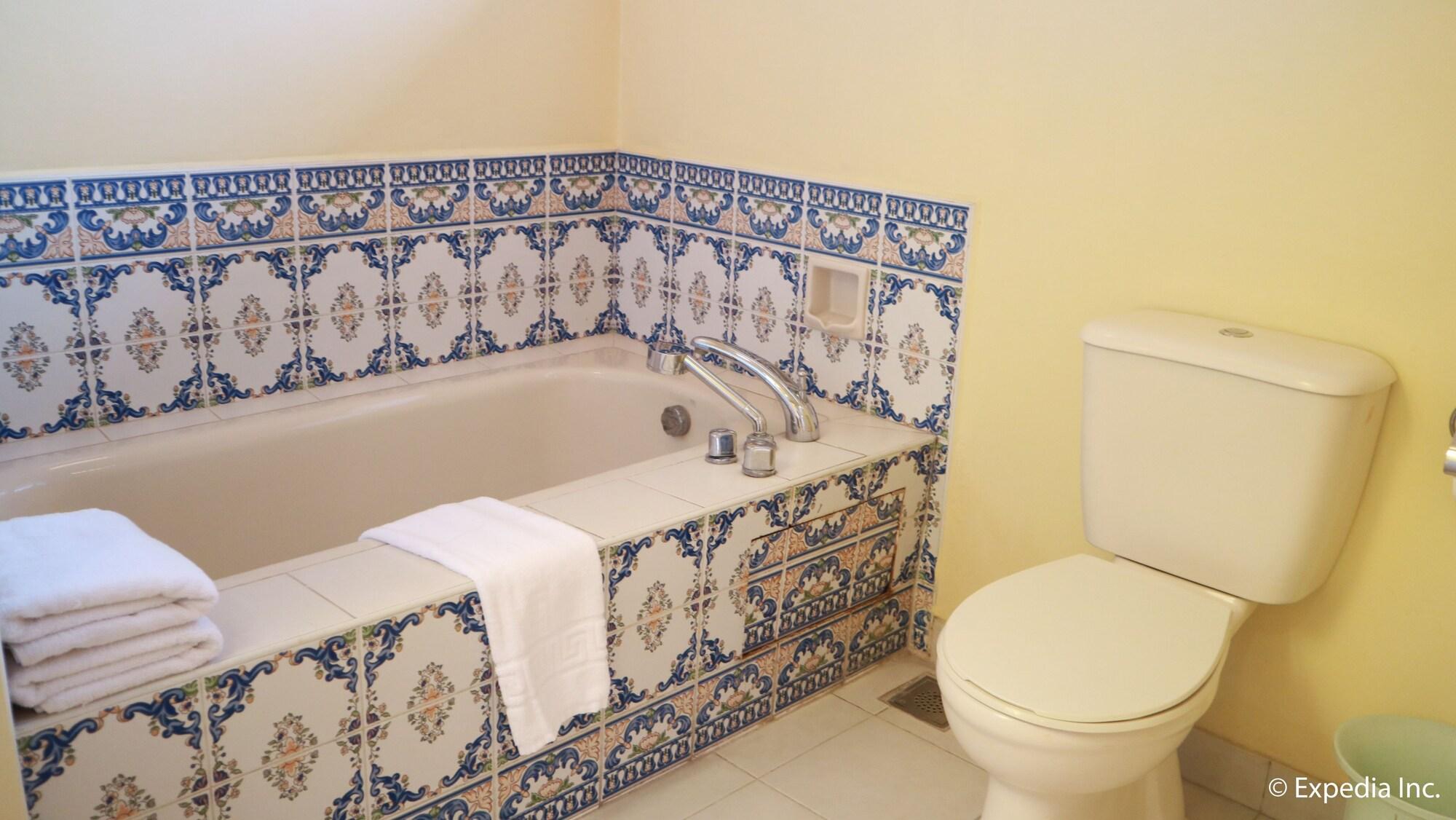 Sophia Suites Residence Hotel Cebu Екстер'єр фото