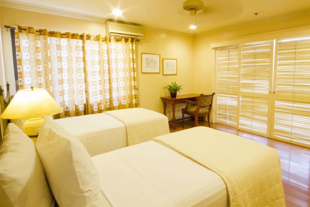 Sophia Suites Residence Hotel Cebu Екстер'єр фото