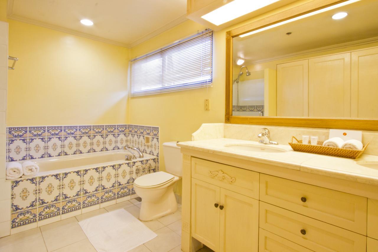 Sophia Suites Residence Hotel Cebu Екстер'єр фото