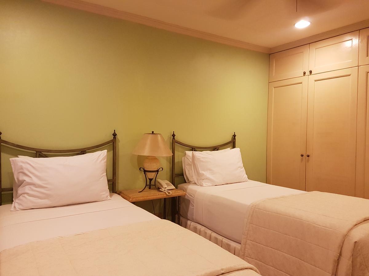 Sophia Suites Residence Hotel Cebu Екстер'єр фото