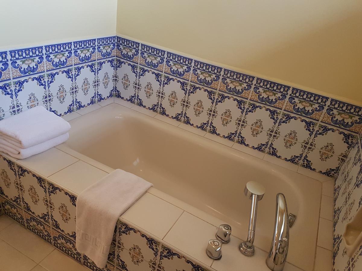 Sophia Suites Residence Hotel Cebu Екстер'єр фото