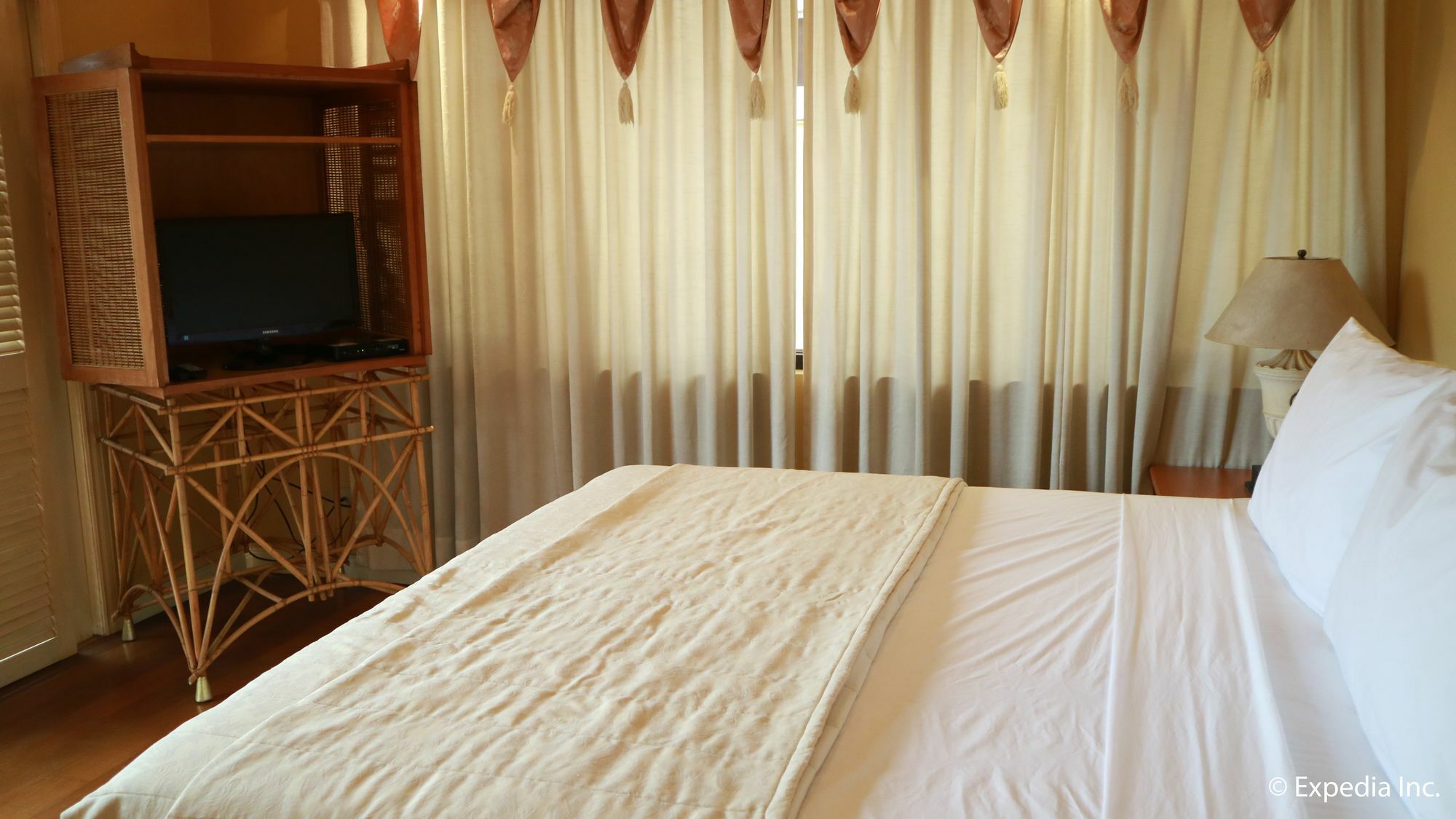 Sophia Suites Residence Hotel Cebu Екстер'єр фото